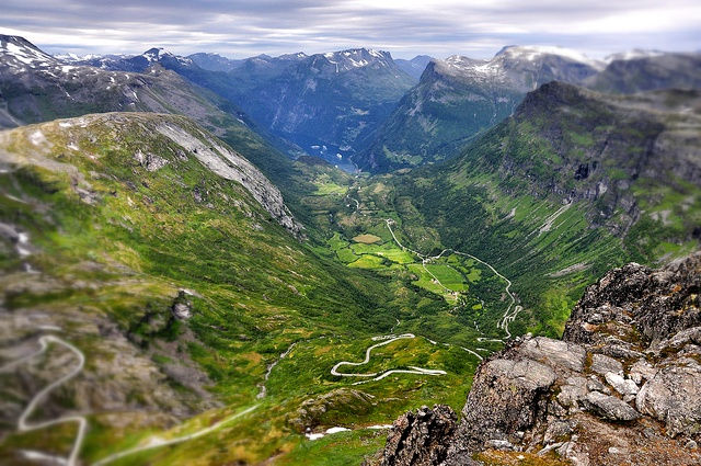 9338547797_e676581e47_z