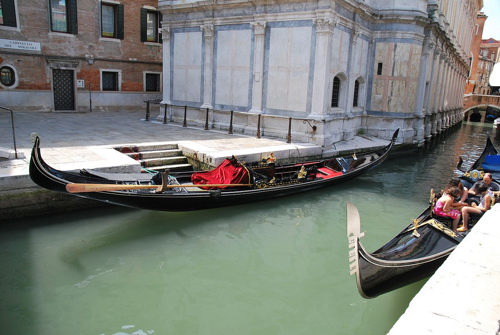 4864533181_577e6e8586_b